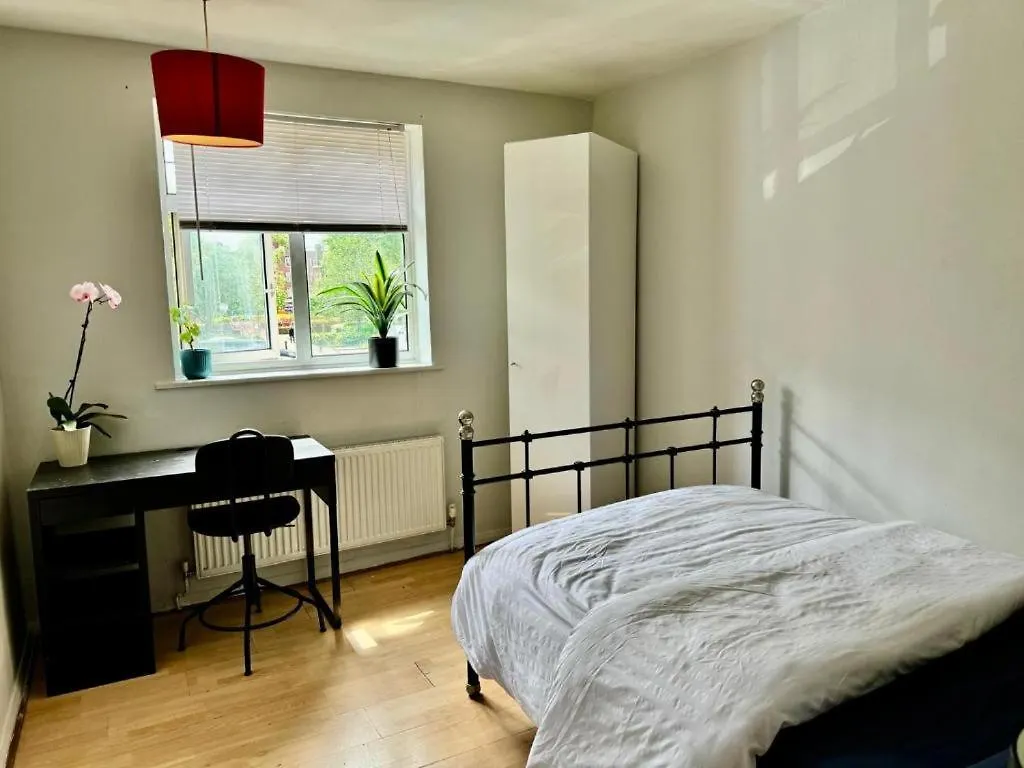 Guest house Whitechapel Lindley House R2 Hotel London United Kingdom